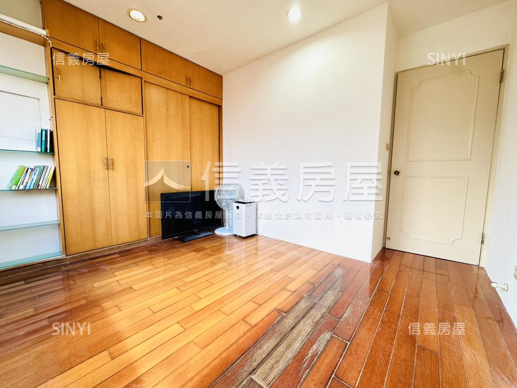 景安宏璽低總價３房房屋室內格局與周邊環境