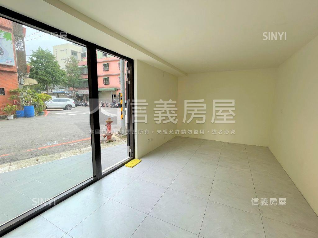 博愛二路未來雙捷運站店面房屋室內格局與周邊環境