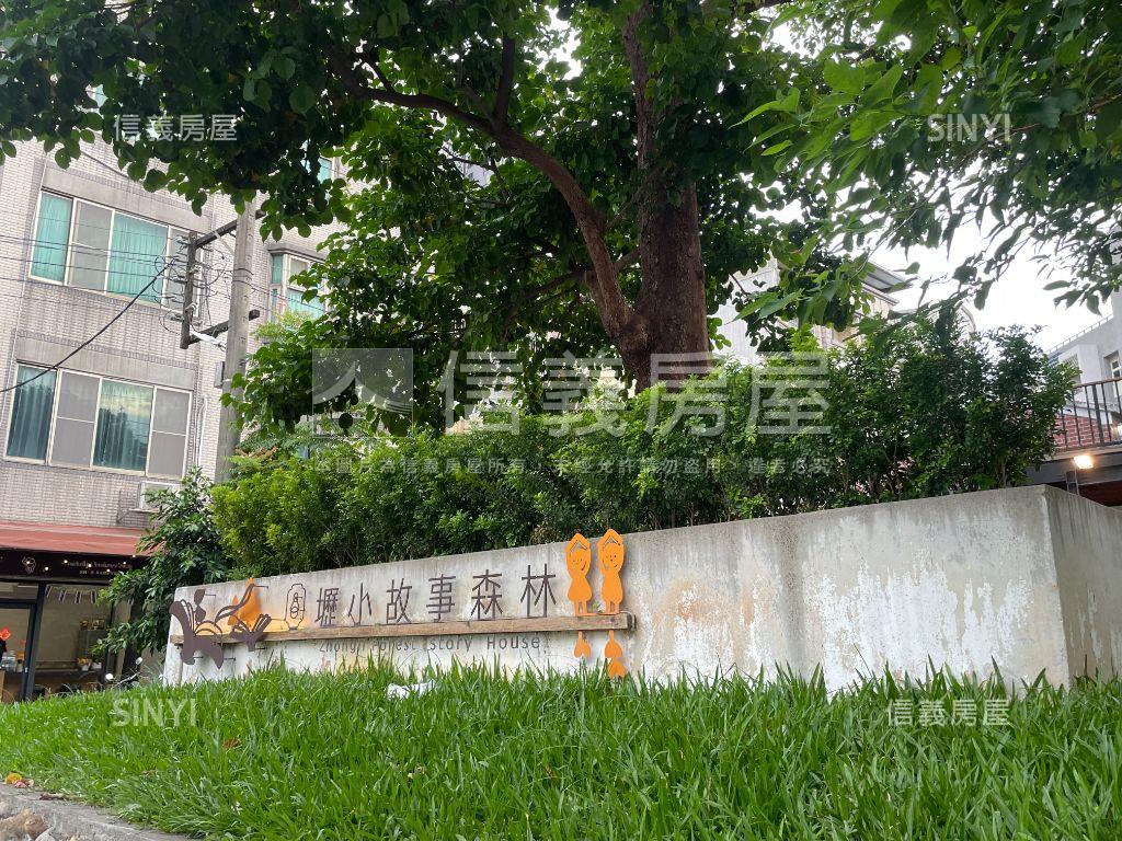 博愛二路未來雙捷運站店面房屋室內格局與周邊環境