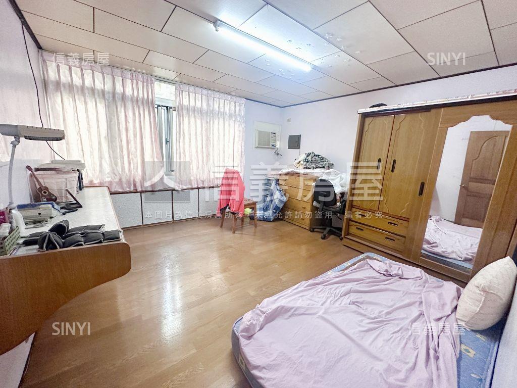 三商街正街透天房屋室內格局與周邊環境