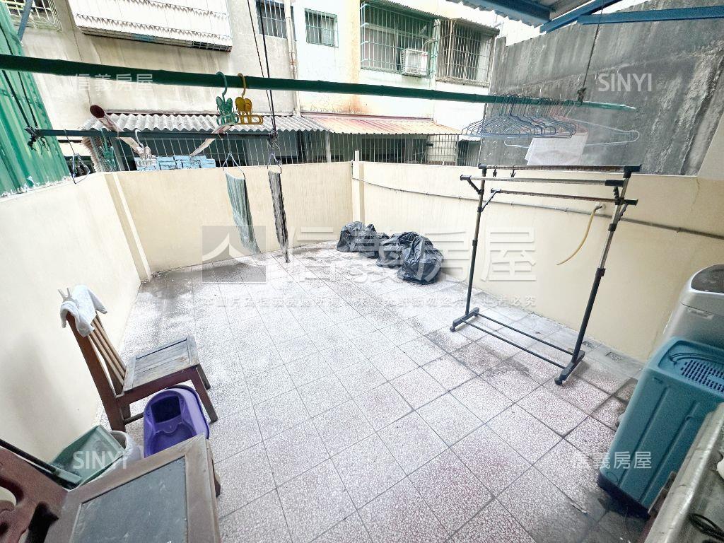 三商街正街透天房屋室內格局與周邊環境