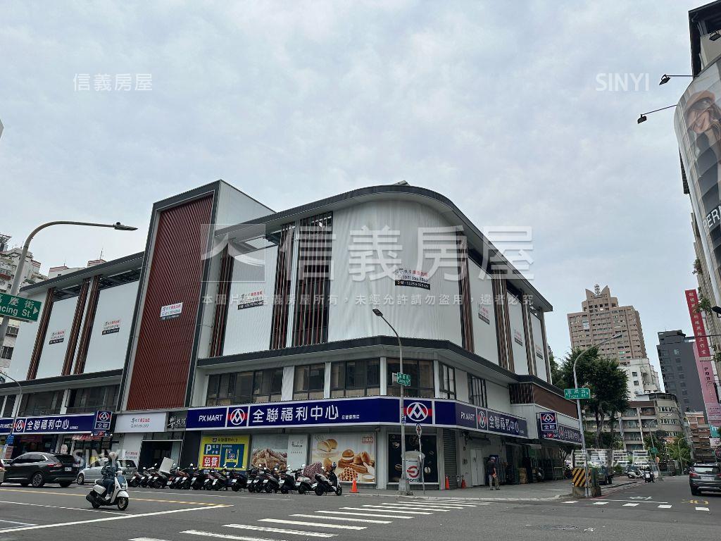 自由明誠商圈百貨市場四房房屋室內格局與周邊環境