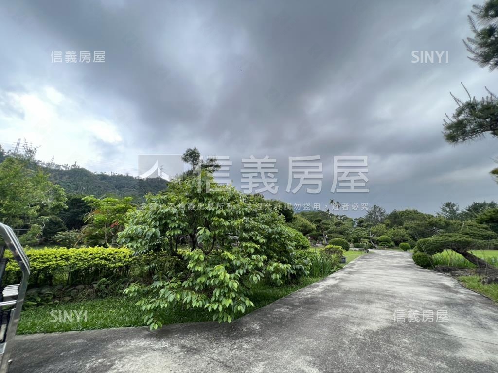 集集好山好水美農地房屋室內格局與周邊環境