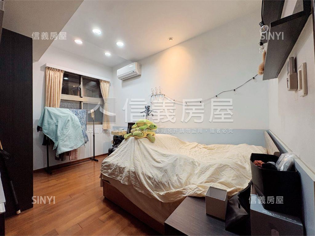 捷運政大站冠德名人錄四房房屋室內格局與周邊環境