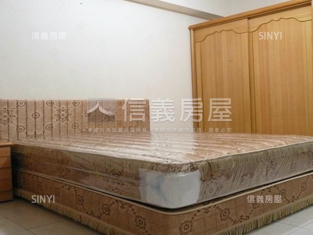 專任委託。捷運二樓房屋室內格局與周邊環境
