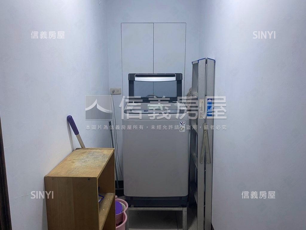 專任委託。捷運二樓房屋室內格局與周邊環境