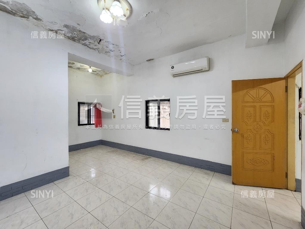專任◎稀有邊間透天房屋室內格局與周邊環境