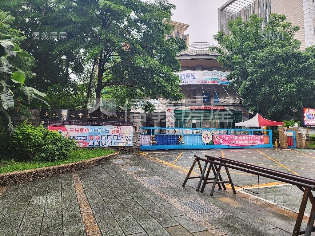 專任◎稀有邊間透天房屋室內格局與周邊環境