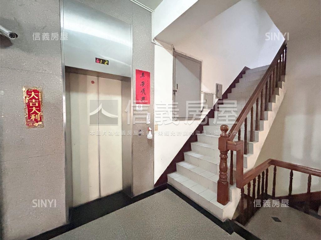 ☆高樓好採光陽台溫馨套房房屋室內格局與周邊環境