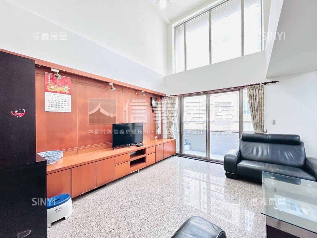 名人賞稀有大空間樓中樓房屋室內格局與周邊環境