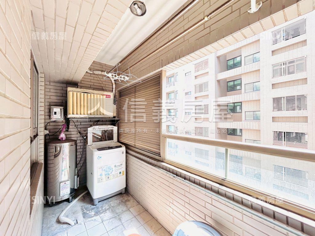 名人賞稀有大空間樓中樓房屋室內格局與周邊環境