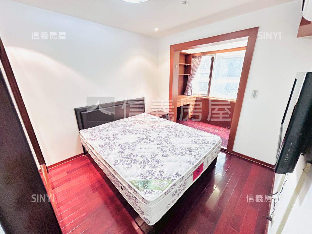 名人賞稀有大空間樓中樓房屋室內格局與周邊環境