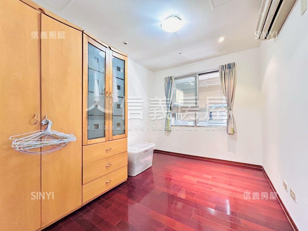 名人賞稀有大空間樓中樓房屋室內格局與周邊環境