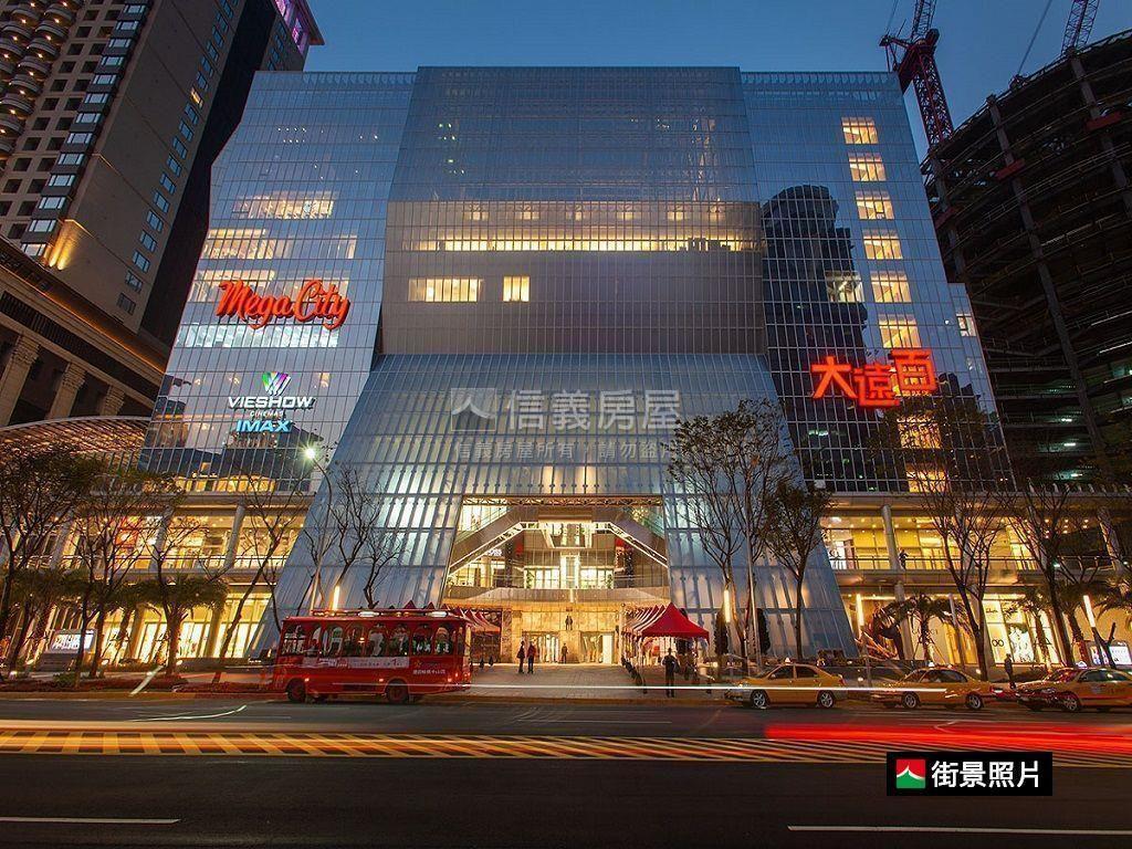 板橋站大空間華廈稀有釋出房屋室內格局與周邊環境