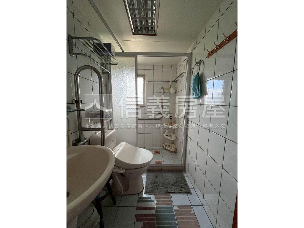 春天高樓景觀２＋１房車位房屋室內格局與周邊環境