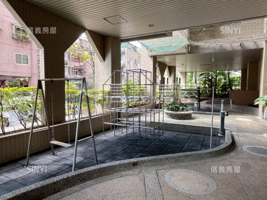 春天高樓景觀２＋１房車位房屋室內格局與周邊環境