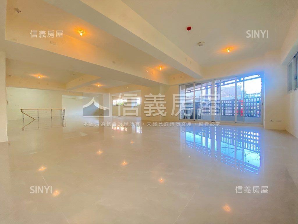 文心路霸氣角店（Ｂ）房屋室內格局與周邊環境