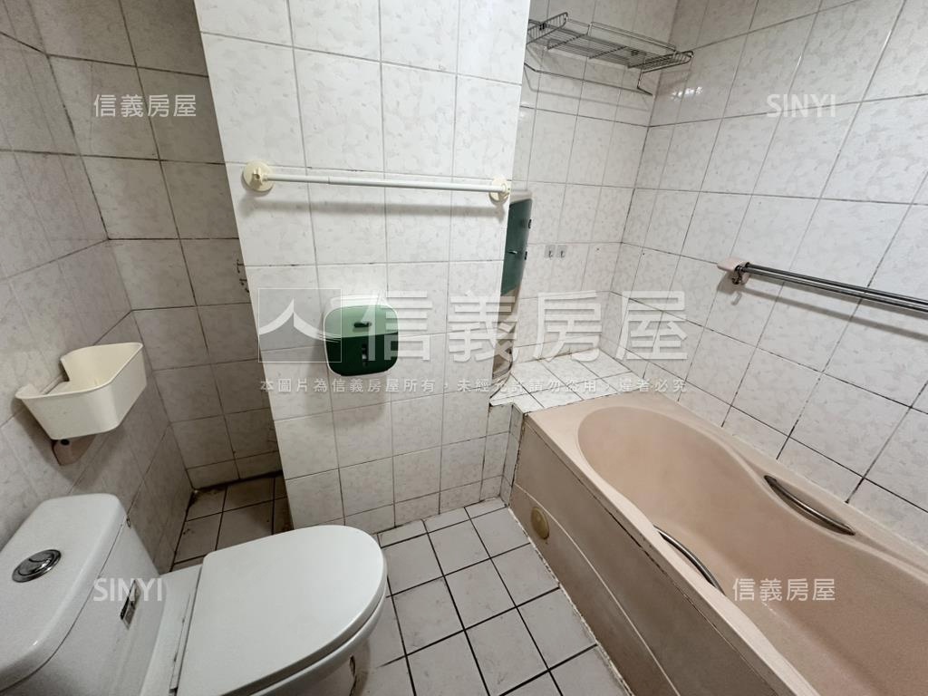 華固蔚嵐山莊有電梯管理員房屋室內格局與周邊環境
