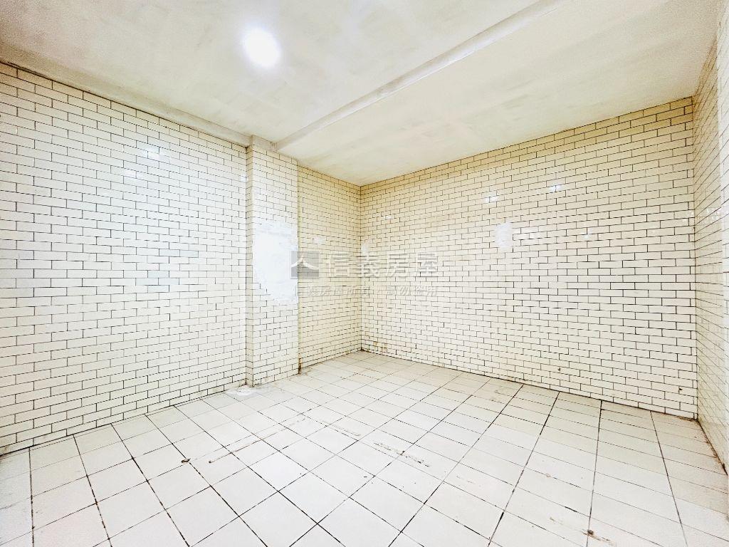 稀有●濱江低總價店面房屋室內格局與周邊環境