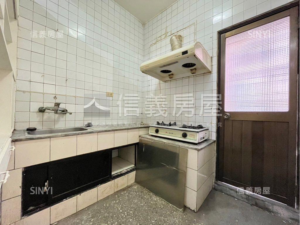 ★稀有★五華街大空間房屋室內格局與周邊環境