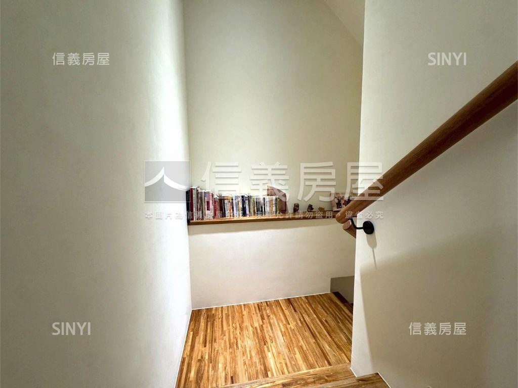 南屯單元三｜獨棟雙車別墅房屋室內格局與周邊環境