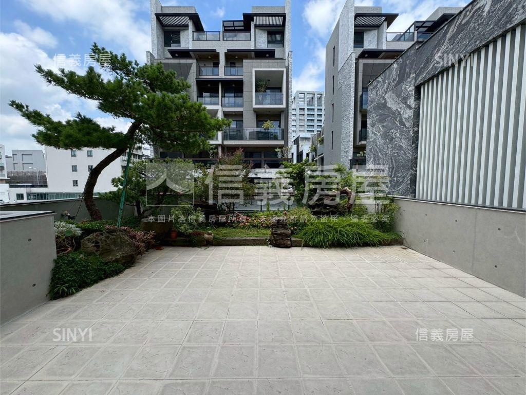 南屯單元三｜獨棟雙車別墅房屋室內格局與周邊環境