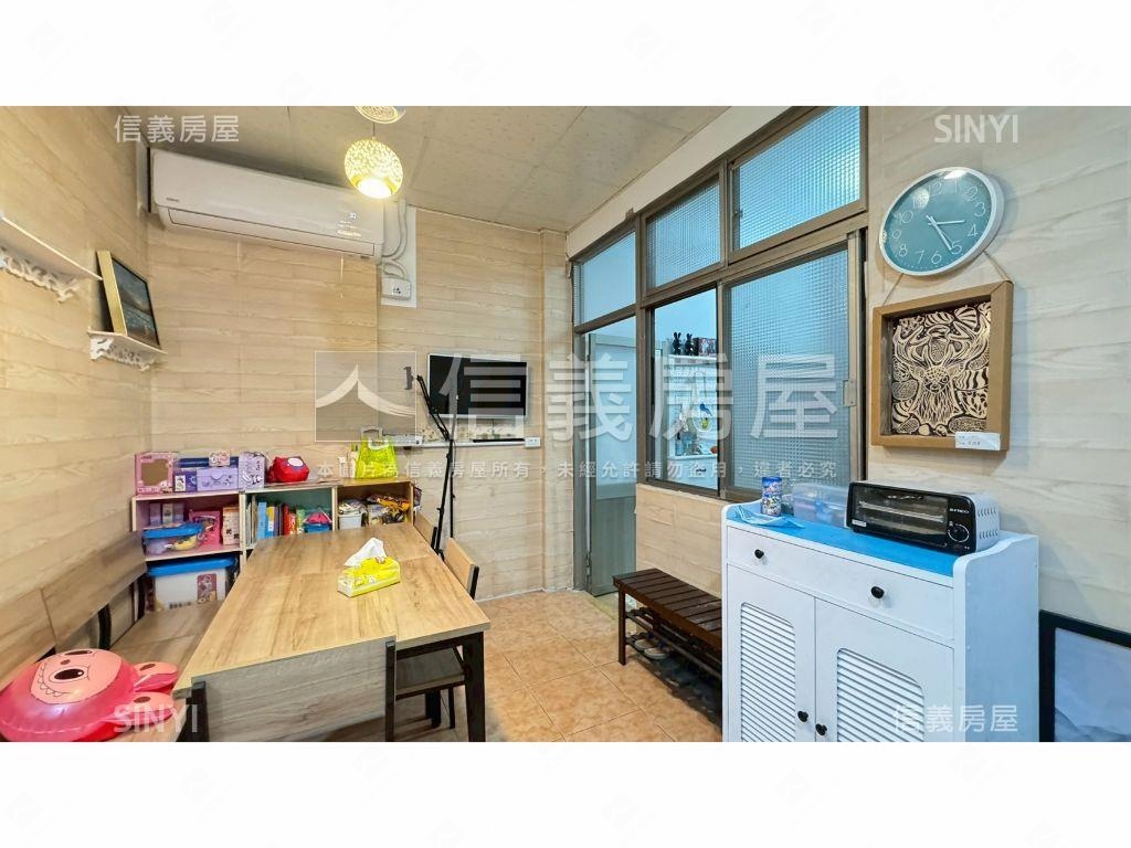 太平近勤益臨路透天房屋室內格局與周邊環境