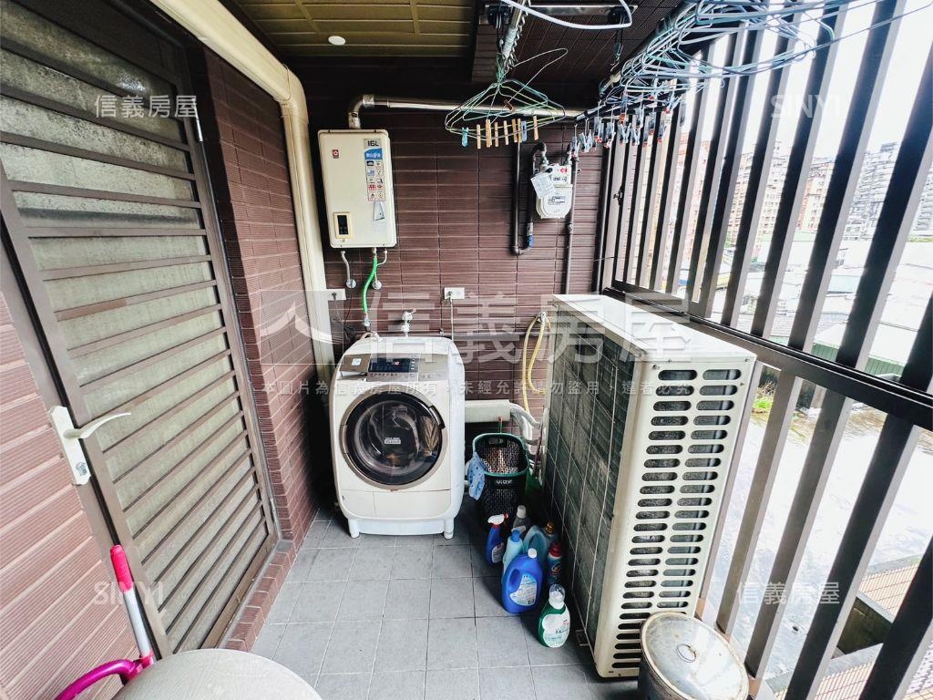 近捷運精選三房加車位房屋室內格局與周邊環境