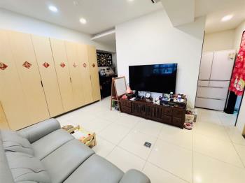 近捷運精選三房加車位