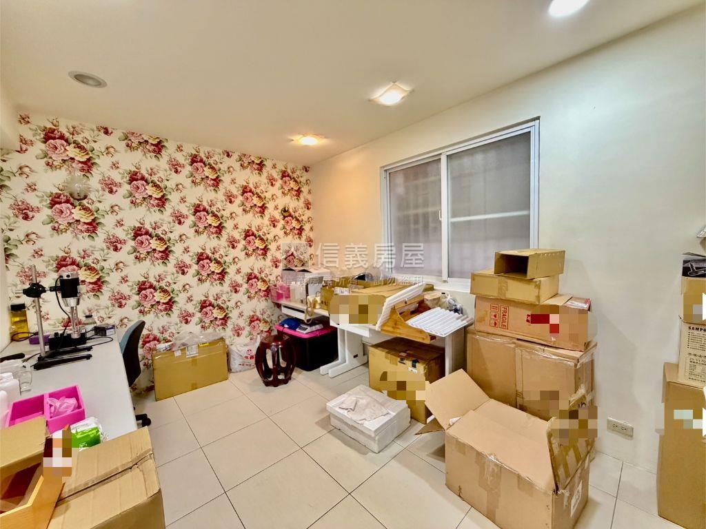東光國小正門漂亮公寓一樓房屋室內格局與周邊環境