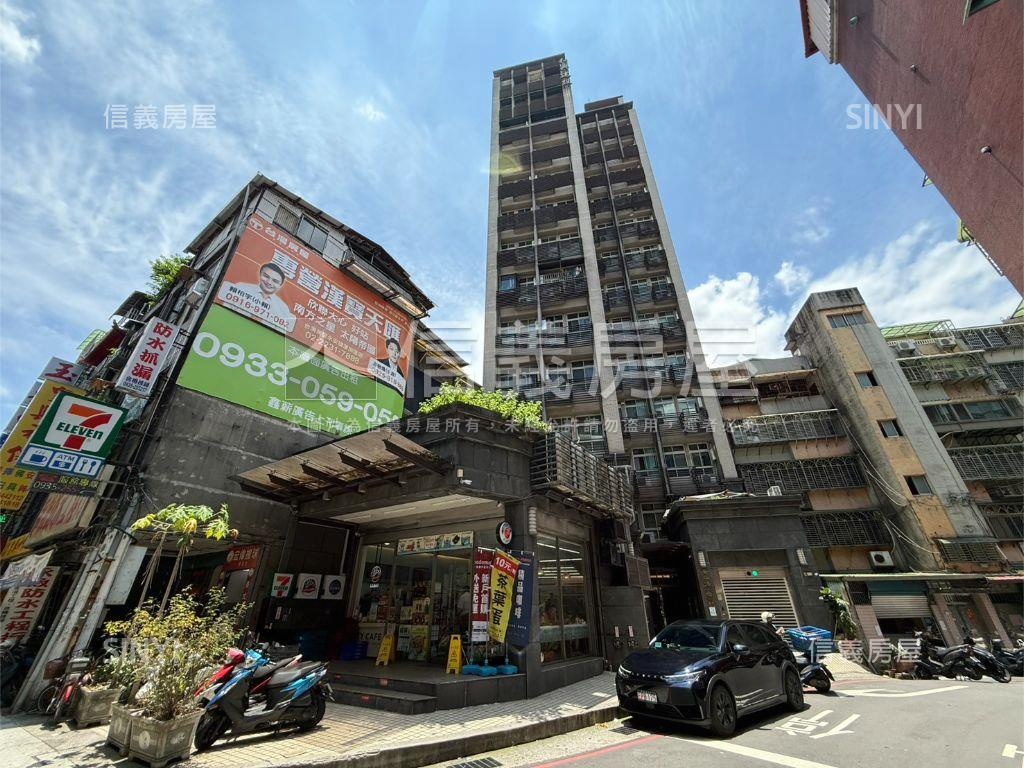 景安後棟挑高有天然瓦斯房屋室內格局與周邊環境