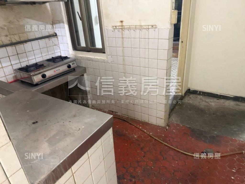 大隱之美純寓１樓房屋室內格局與周邊環境