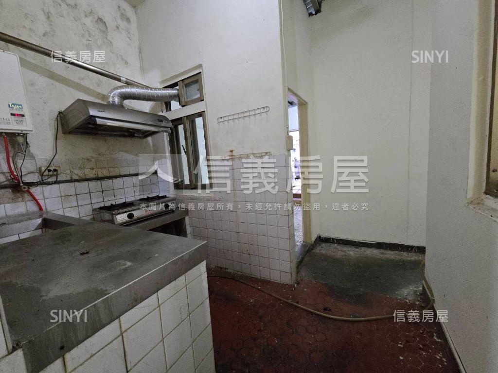 大隱之美純寓１樓房屋室內格局與周邊環境