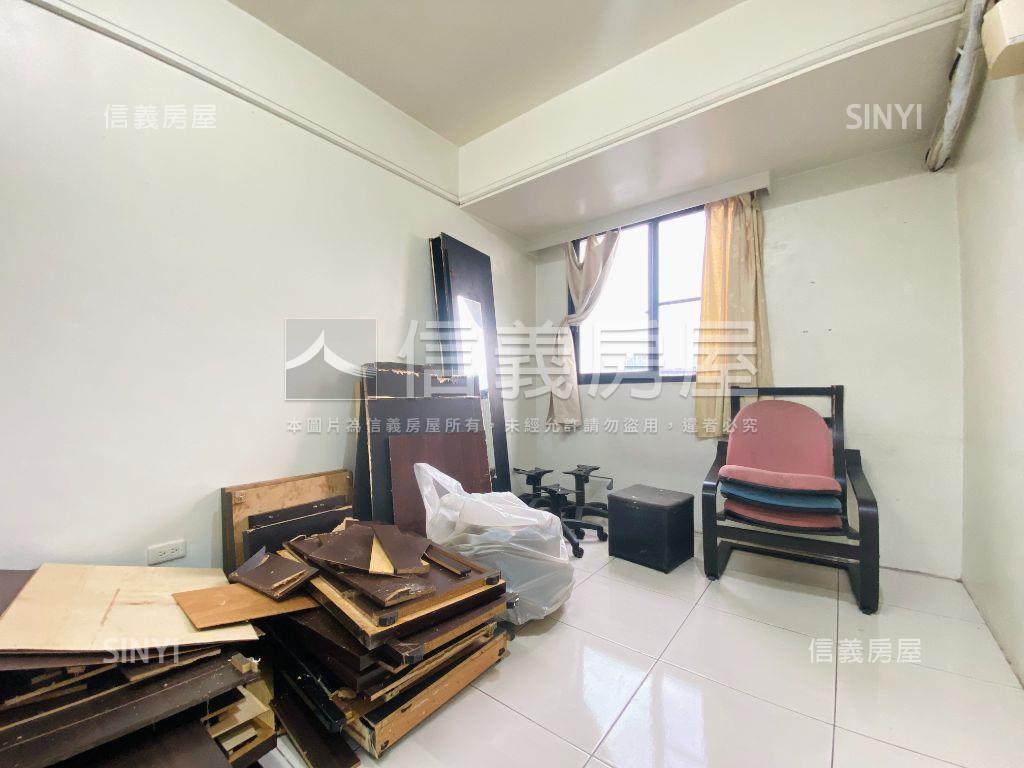 近精科社區質感佳３房２衛房屋室內格局與周邊環境