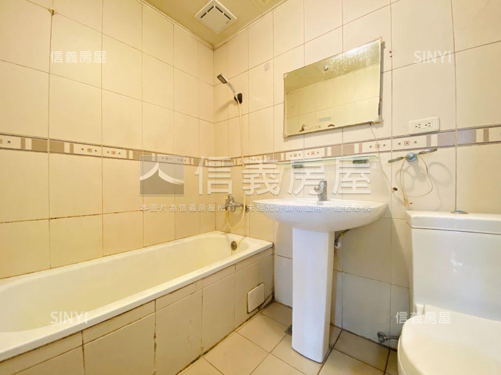 近精科社區質感佳３房２衛房屋室內格局與周邊環境