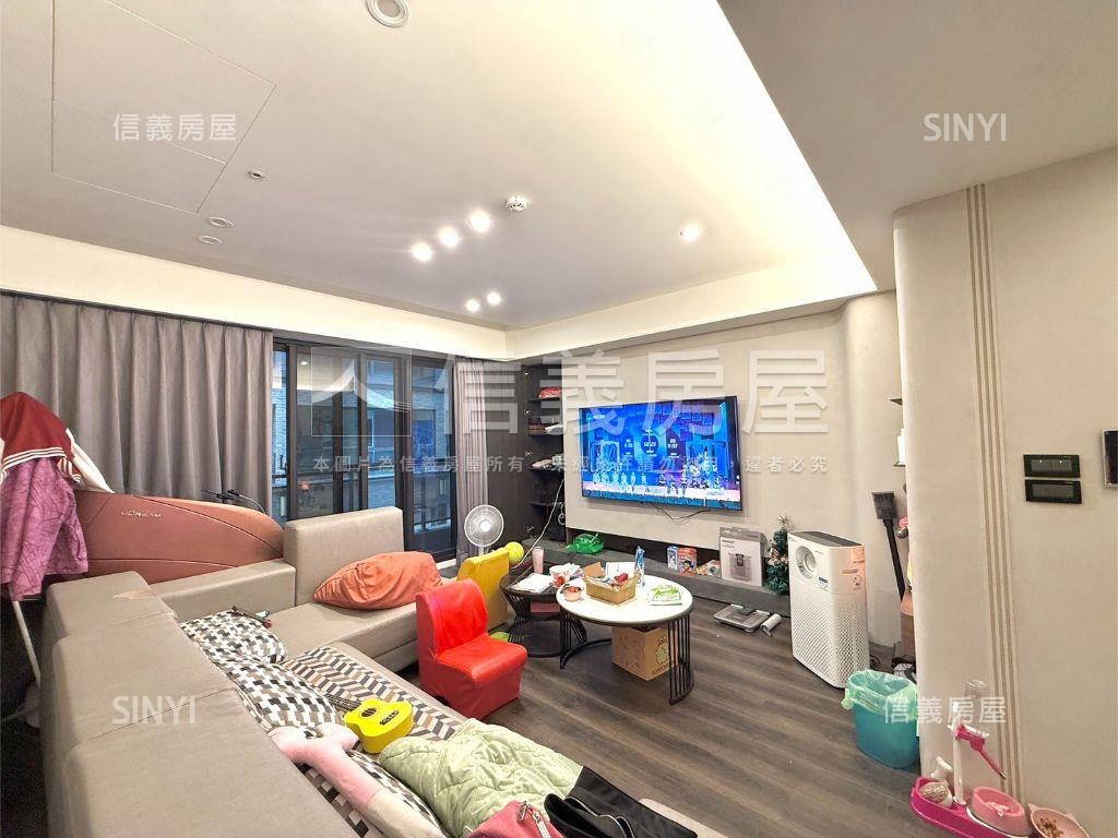 森巴黎優美裝潢別墅房屋室內格局與周邊環境
