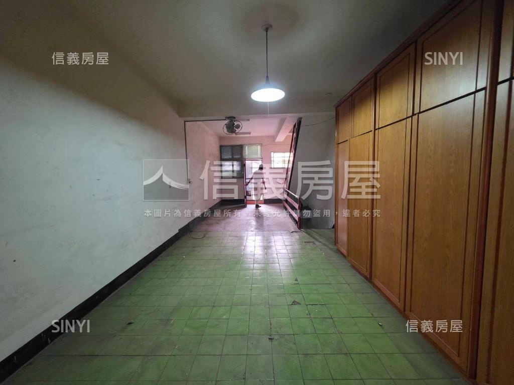 草悟道向上市場透店房屋室內格局與周邊環境