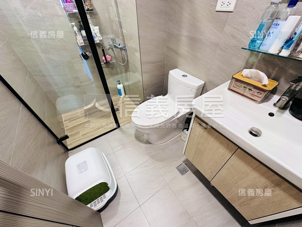金澤兩房車位。稀有釋出房屋室內格局與周邊環境