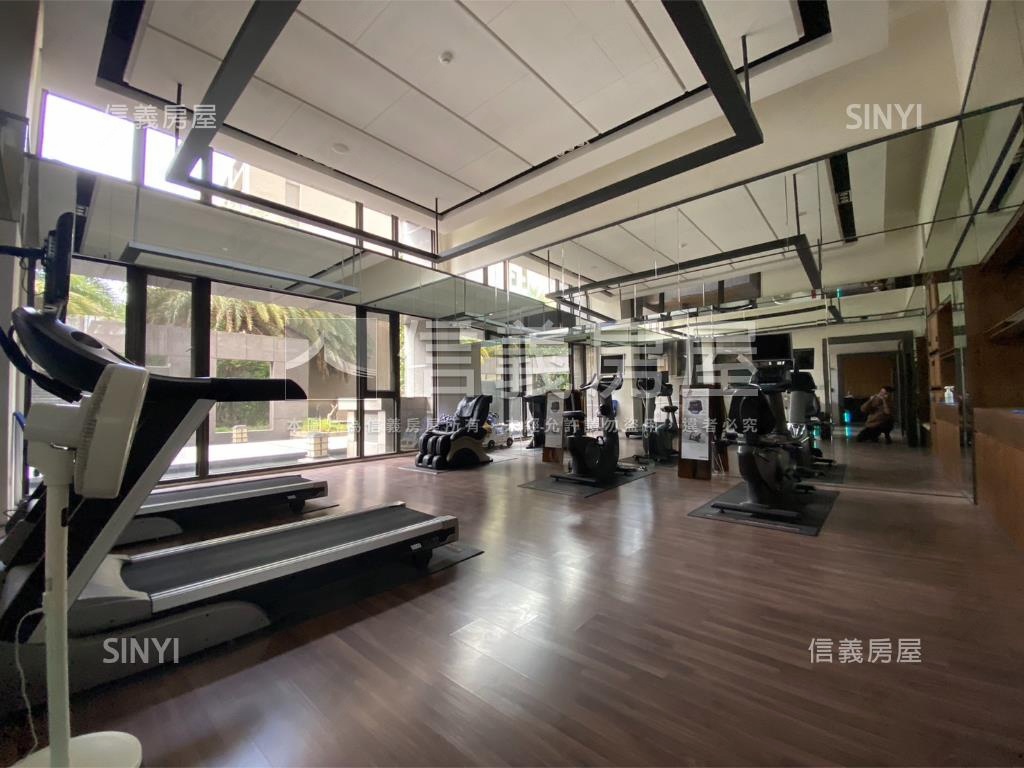 華友聯樹梢亮美三房平車房屋室內格局與周邊環境