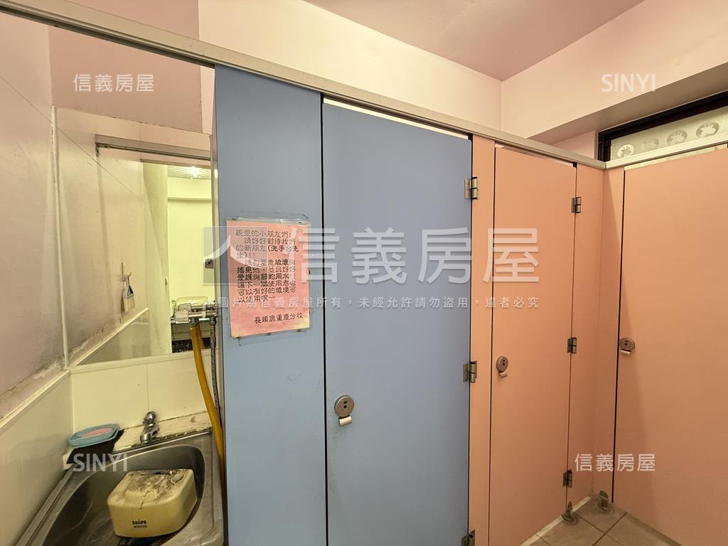 福容麗池補教店面Ａ房屋室內格局與周邊環境