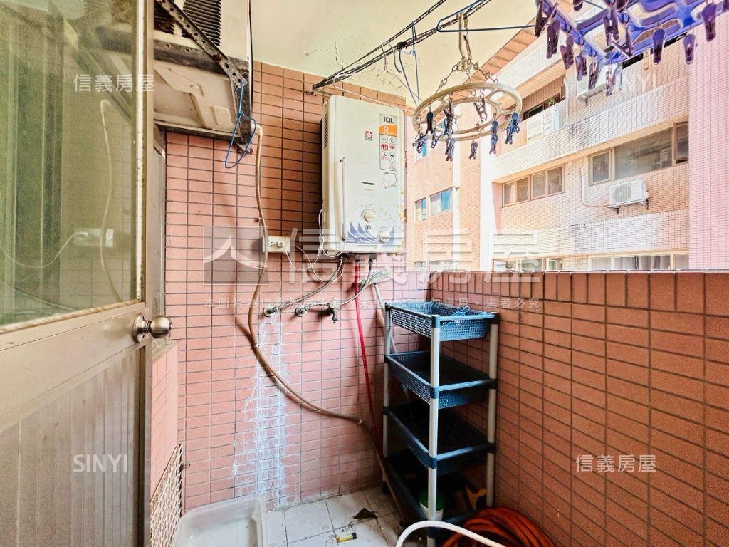 【專任】摩天朝南溫馨三房房屋室內格局與周邊環境