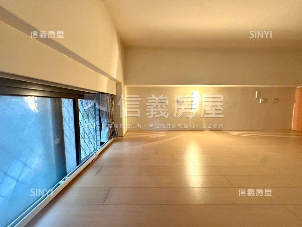 景安後棟首購小資宅房屋室內格局與周邊環境