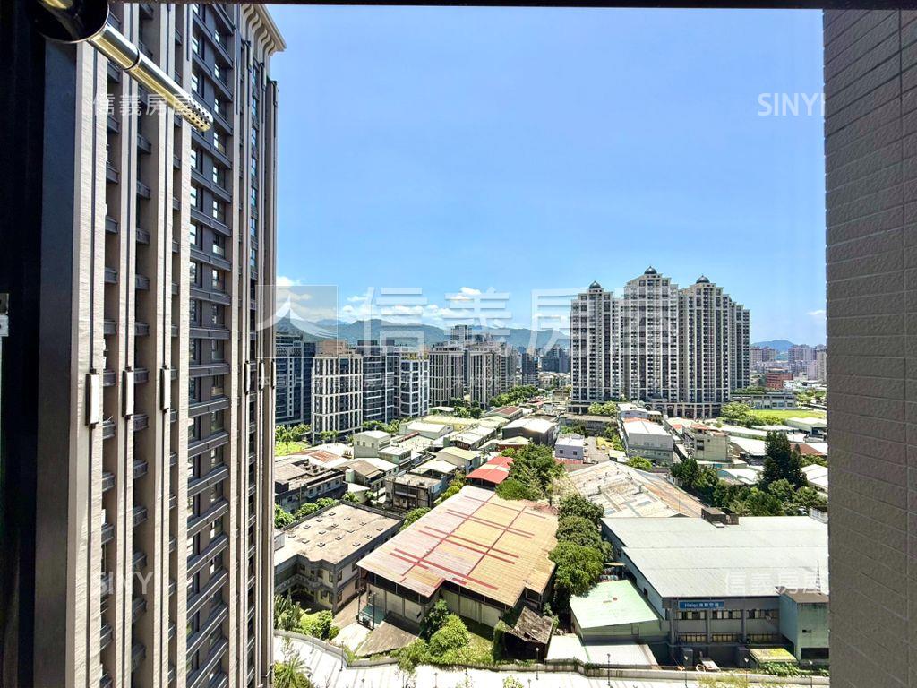 世界花園景觀高樓小豪宅房屋室內格局與周邊環境