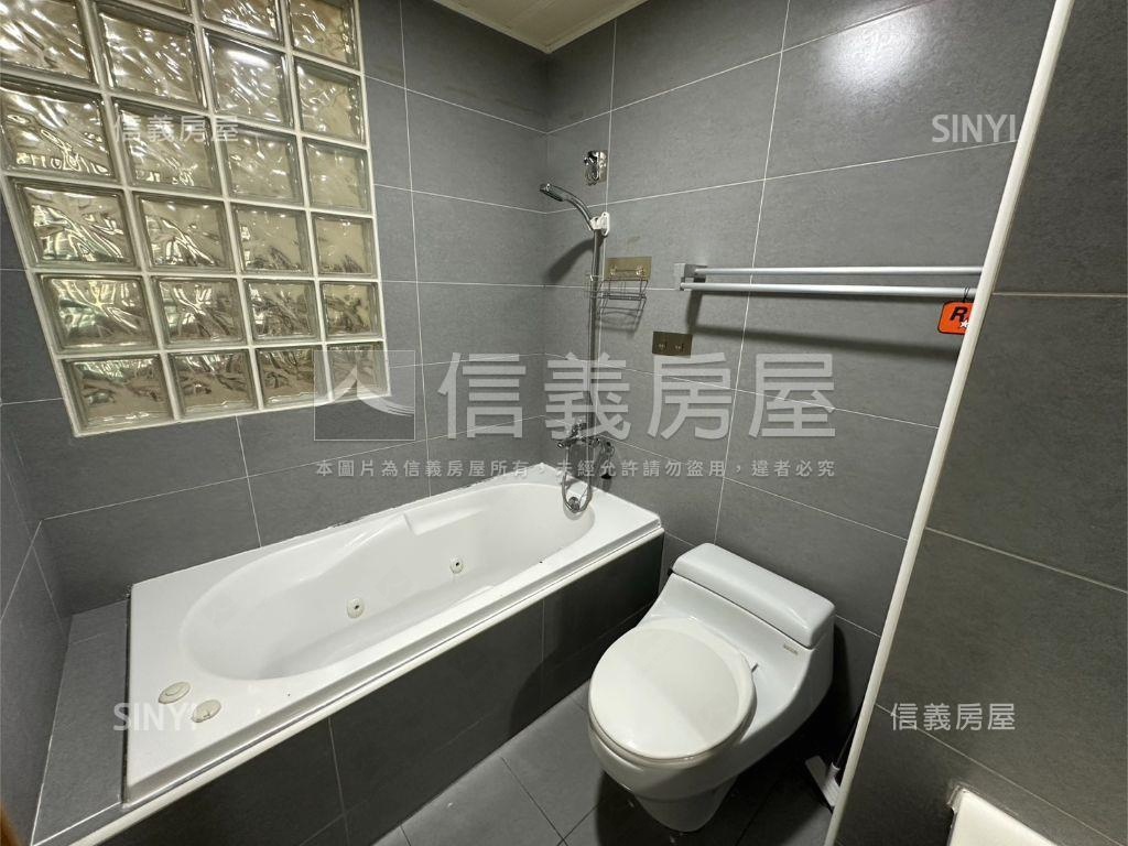 國際會館高樓漂亮套房房屋室內格局與周邊環境