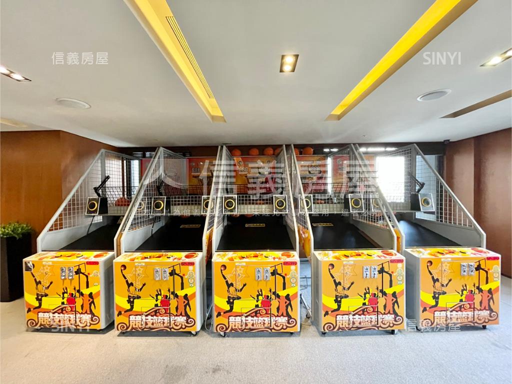 縣三之星國賓大悅Ｂ２車位房屋室內格局與周邊環境