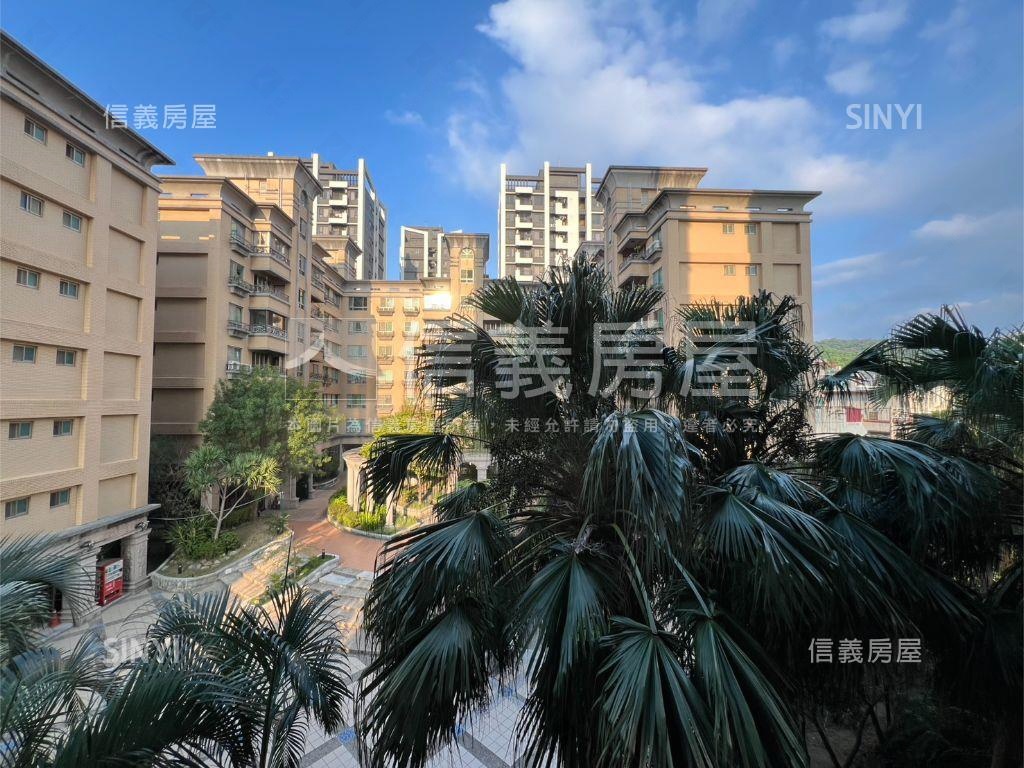 專任快樂國小前兩房車位房屋室內格局與周邊環境