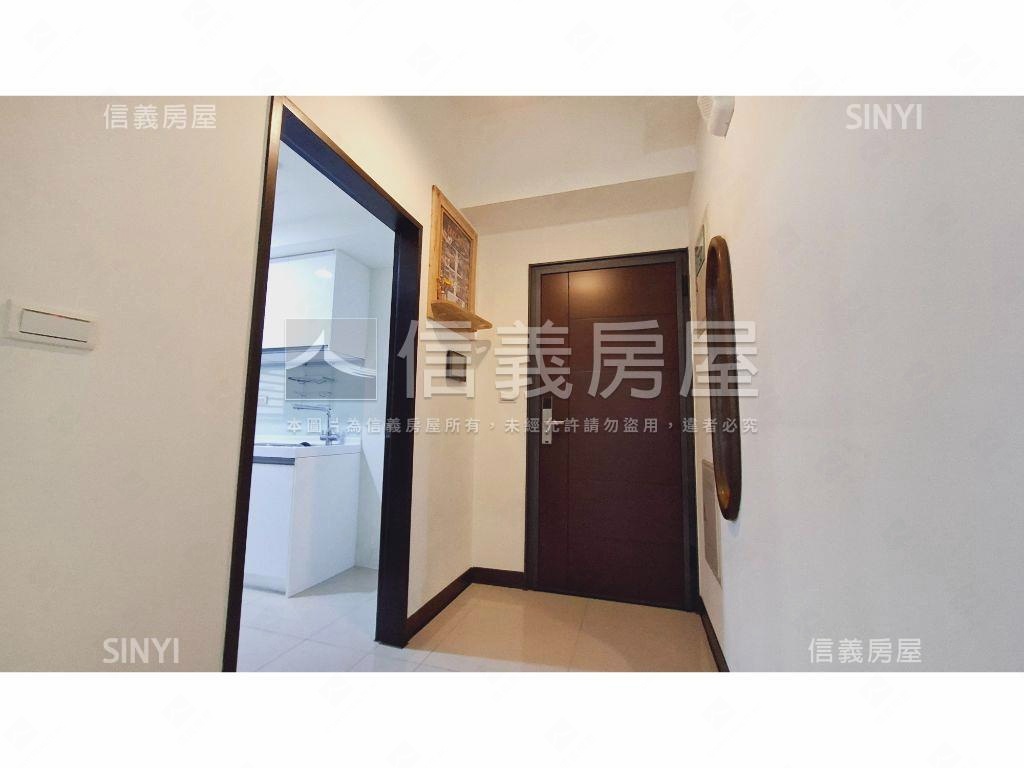 專任快樂國小前兩房車位房屋室內格局與周邊環境
