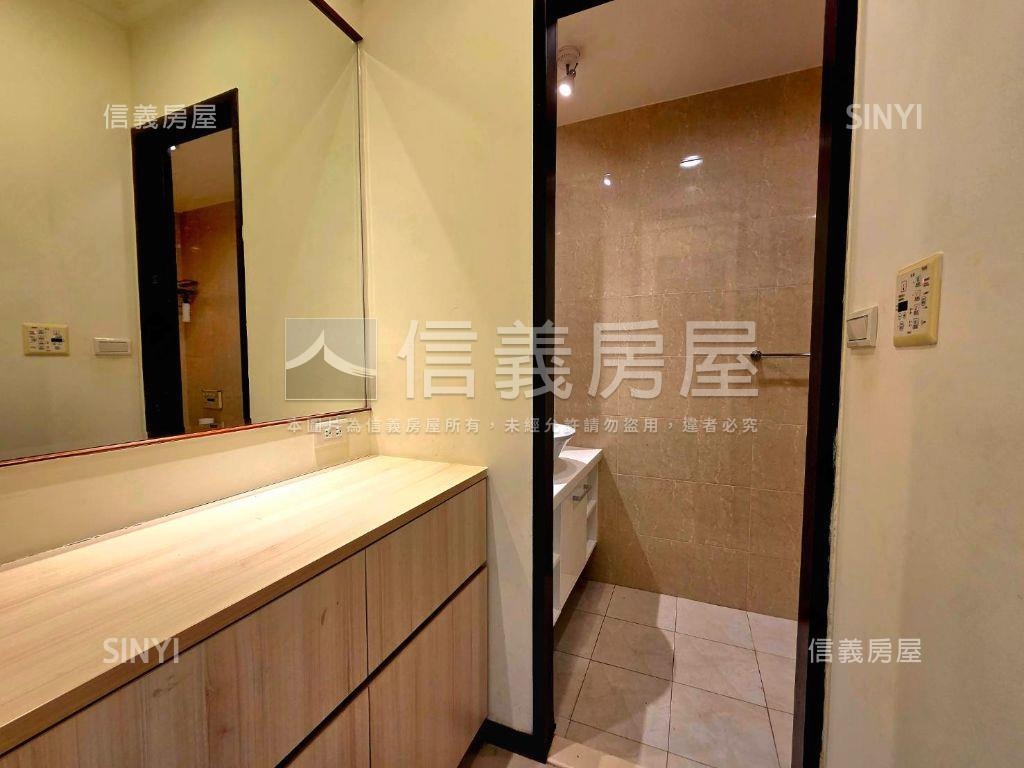 仁愛尚華朝南高樓豪邸房屋室內格局與周邊環境