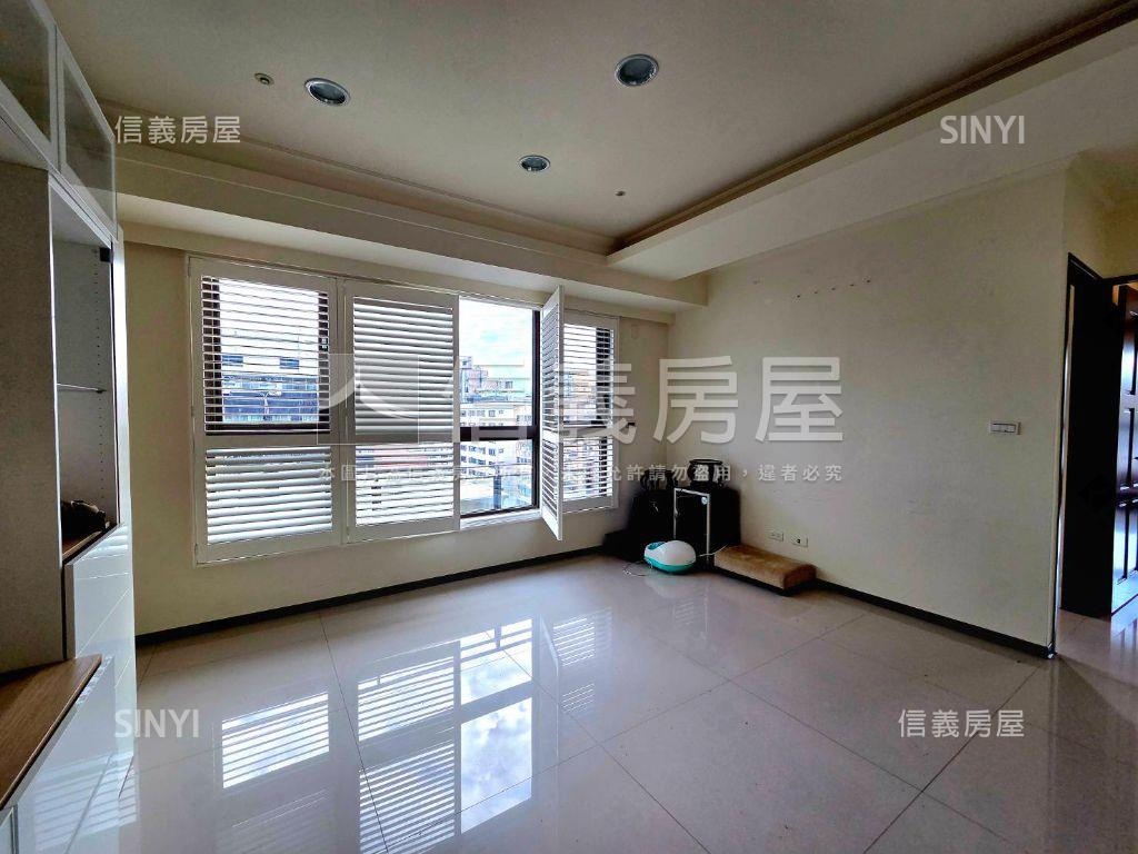 仁愛尚華朝南高樓豪邸房屋室內格局與周邊環境