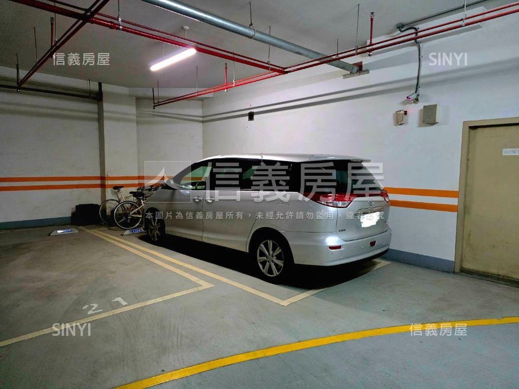 仁愛尚華朝南高樓豪邸房屋室內格局與周邊環境